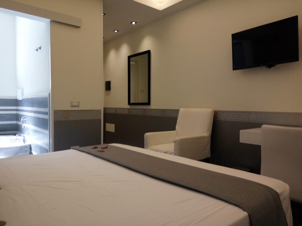Mina Accomodation Tropea Buitenkant foto
